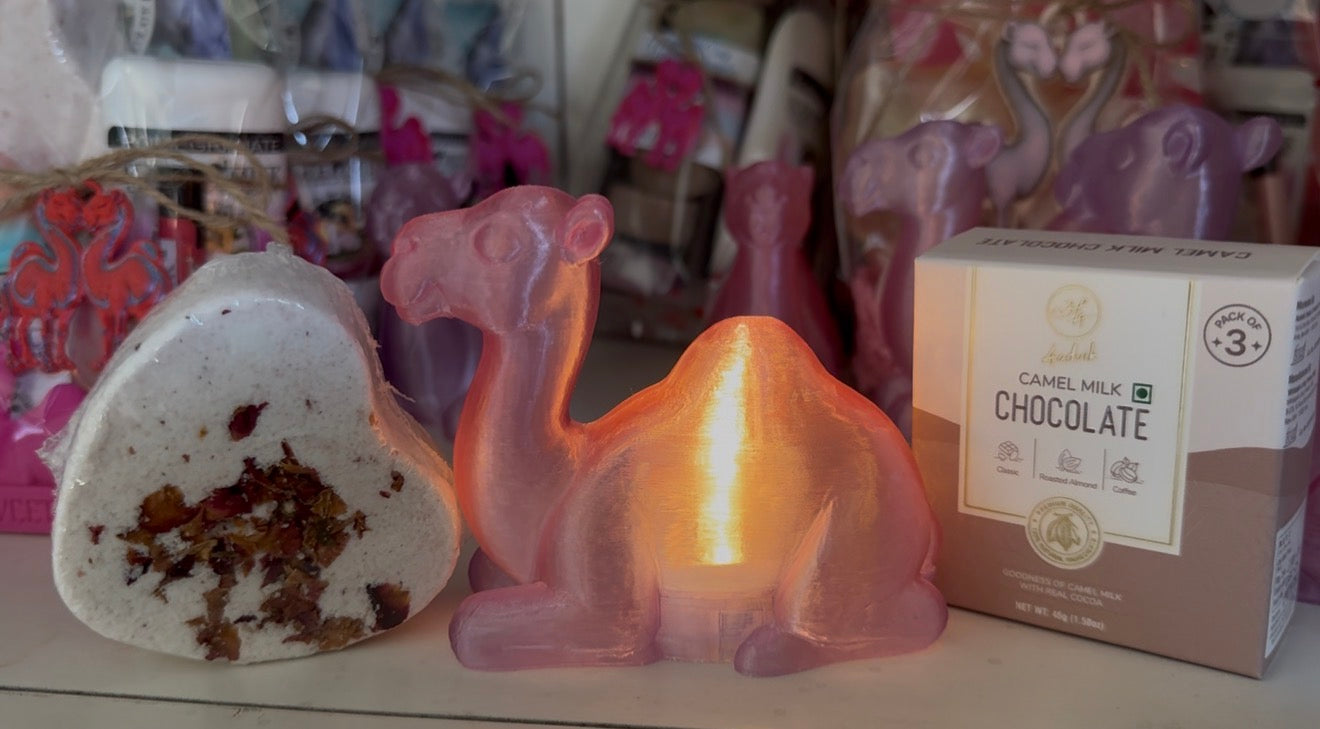 Camel Figure Tealight